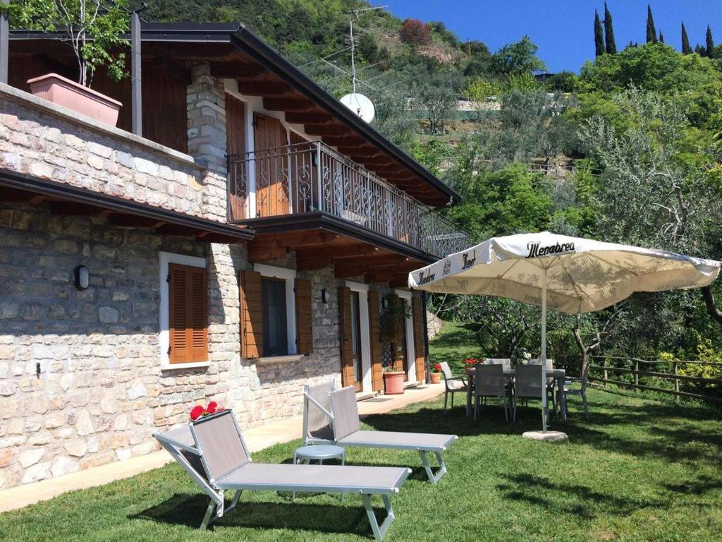 Villa Panorama Гарньяно Екстер'єр фото